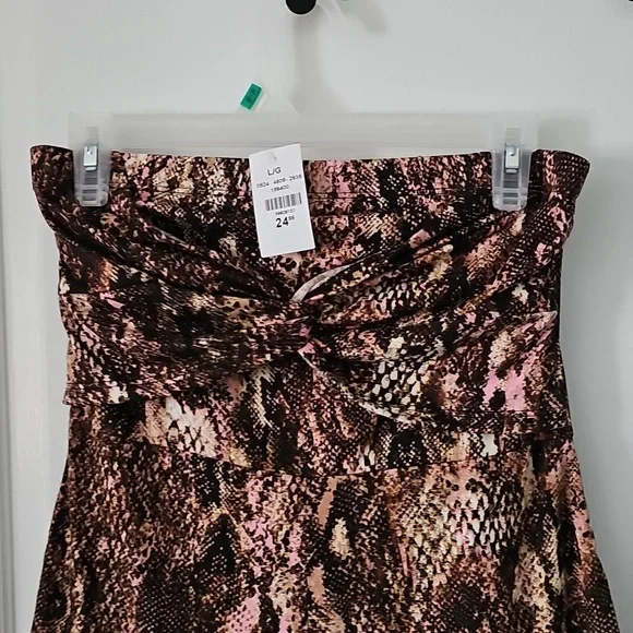 Strapless Romper - Picture 2 of 3